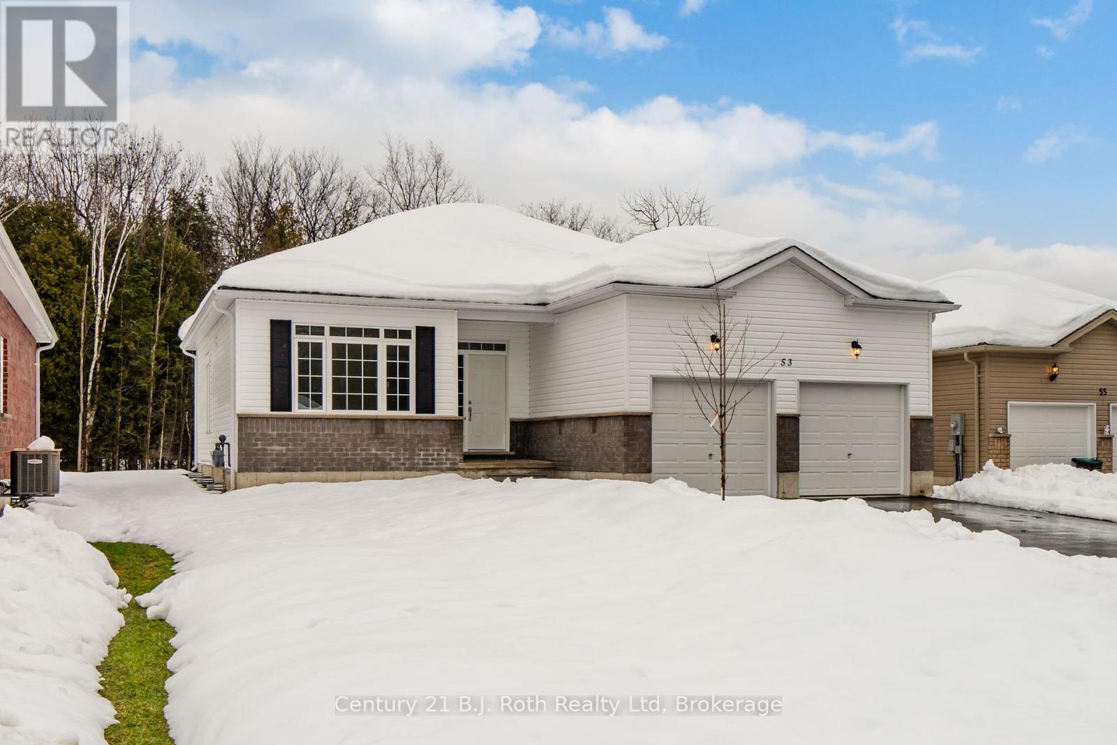 53 Ralph Dalton Boulevard, Tay, Ontario  L0K 2A0 - Photo 3 - S11892068