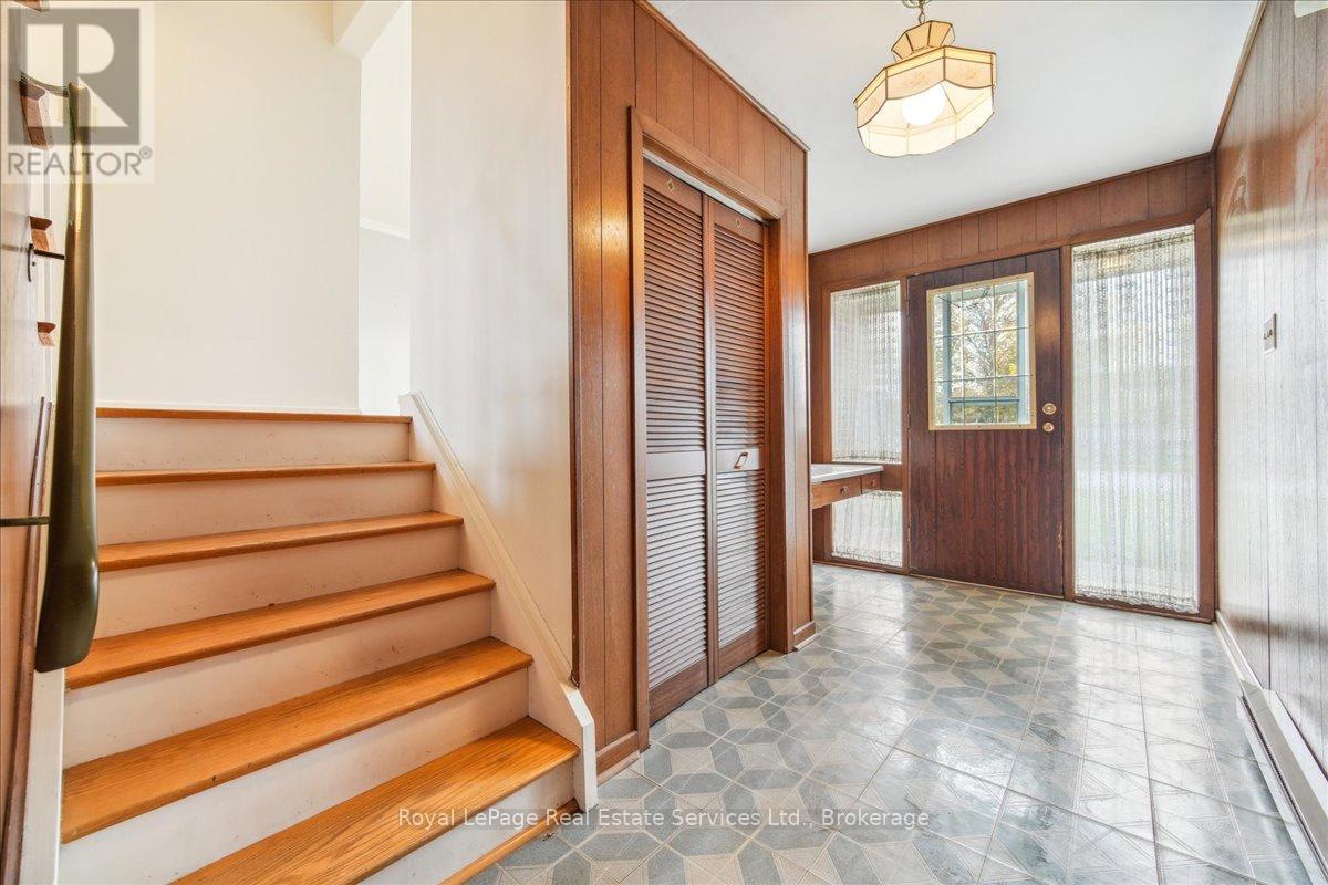 1499 Seaview DriveMississauga (Clarkson), Ontario  L5J 1X7 - Photo 4 - W11898990