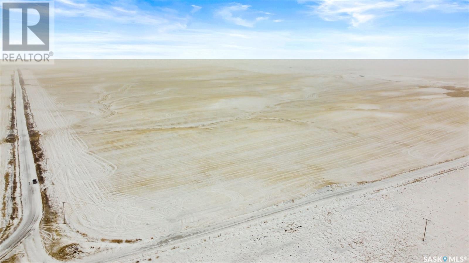 742.61 Acres In Rm #43 (Hilgen), Old Post Rm No. 43, Saskatchewan  S0H 0E1 - Photo 2 - SK990923