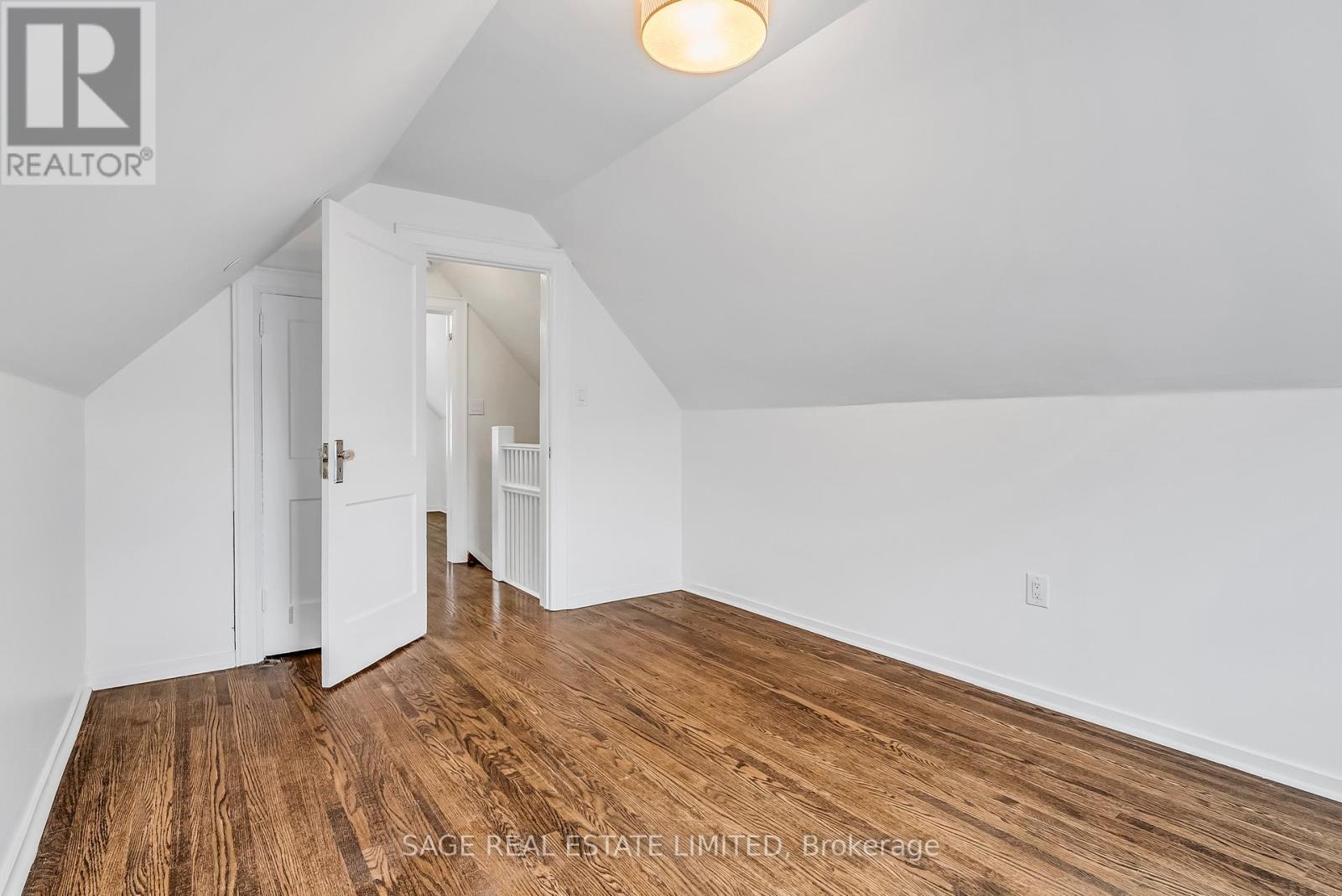 Main Fl - 509 Sammon AvenueToronto (Danforth Village-East York), Ontario  M4J 2B3 - Photo 19 - E10440536