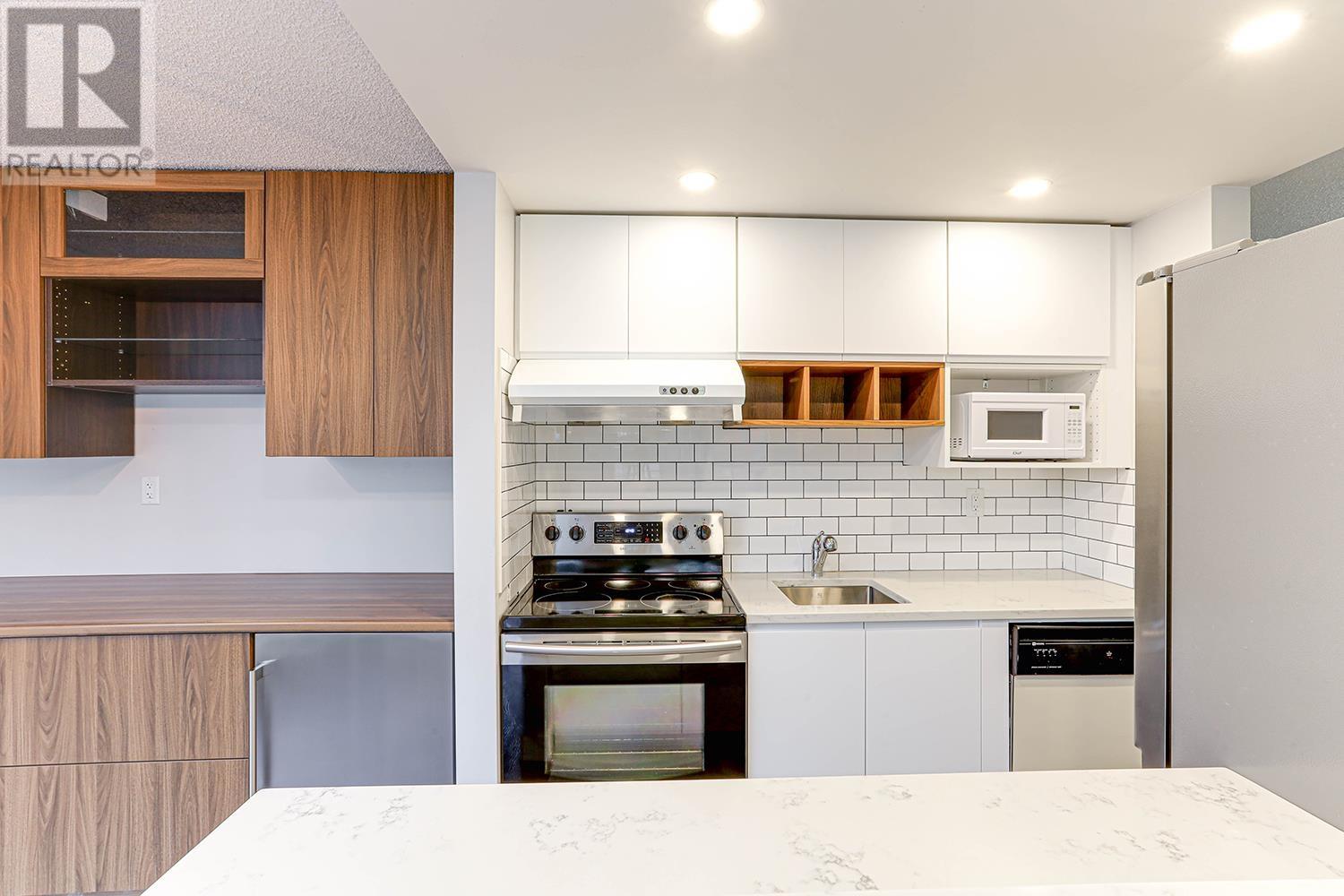 Listing Picture 15 of 33 : 301 1127 BARCLAY STREET, Vancouver / 溫哥華 - 魯藝地產 Yvonne Lu Group - MLS Medallion Club Member