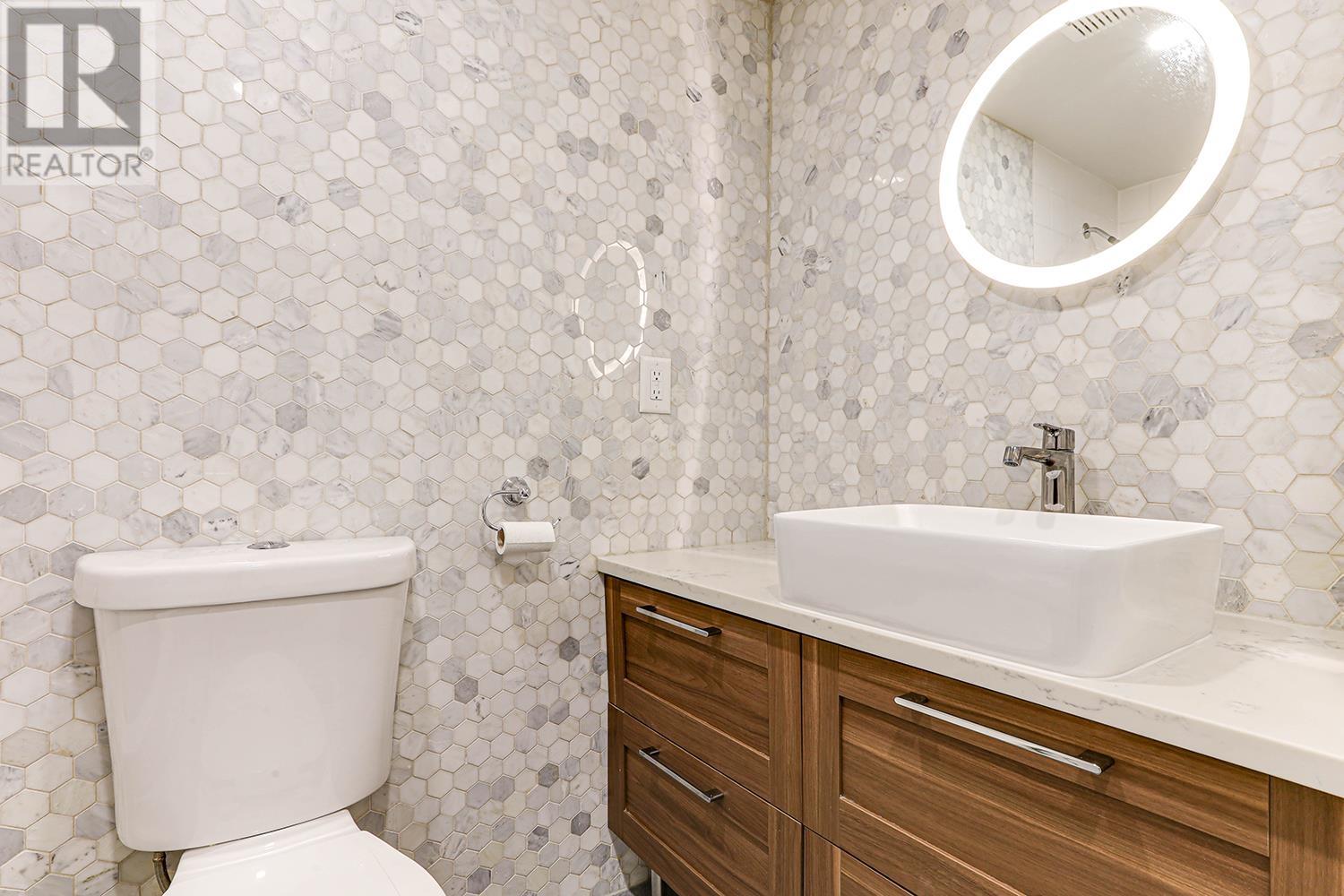 Listing Picture 24 of 33 : 301 1127 BARCLAY STREET, Vancouver / 溫哥華 - 魯藝地產 Yvonne Lu Group - MLS Medallion Club Member