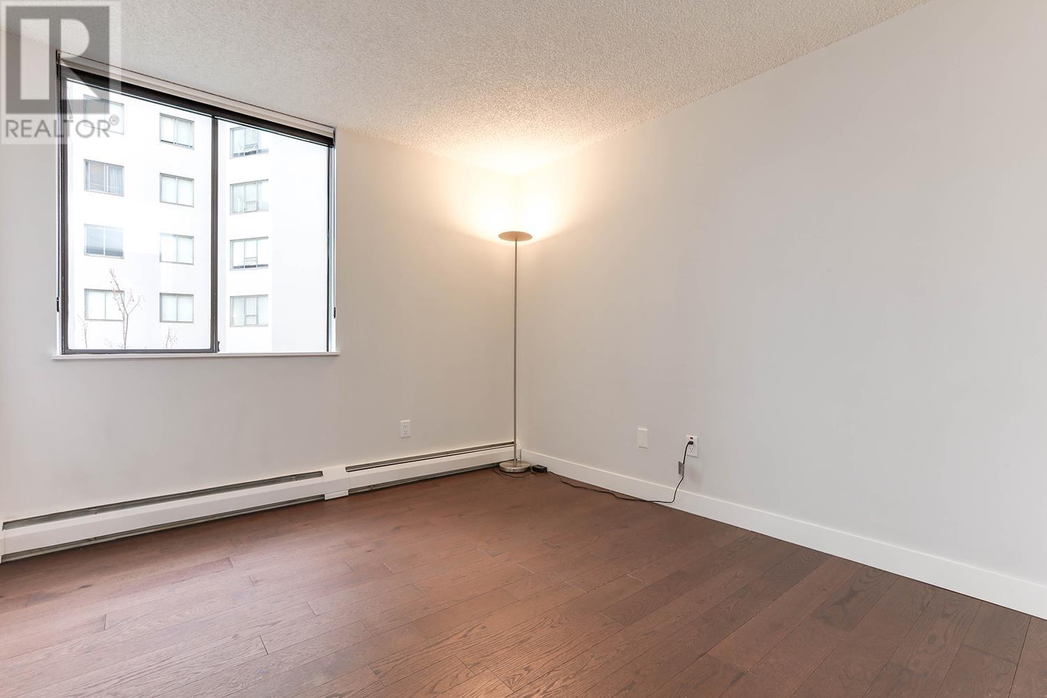 Listing Picture 26 of 33 : 301 1127 BARCLAY STREET, Vancouver / 溫哥華 - 魯藝地產 Yvonne Lu Group - MLS Medallion Club Member