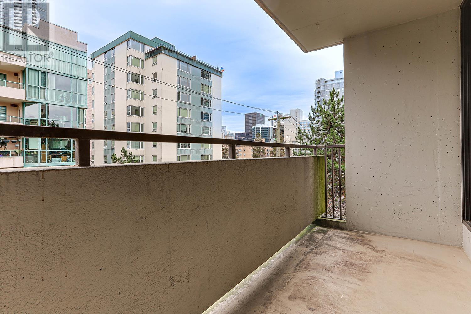 Listing Picture 30 of 33 : 301 1127 BARCLAY STREET, Vancouver / 溫哥華 - 魯藝地產 Yvonne Lu Group - MLS Medallion Club Member