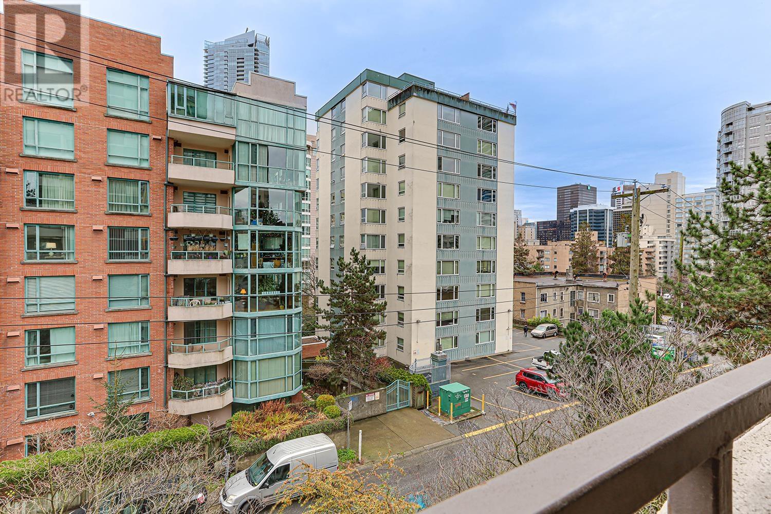 Listing Picture 31 of 33 : 301 1127 BARCLAY STREET, Vancouver / 溫哥華 - 魯藝地產 Yvonne Lu Group - MLS Medallion Club Member