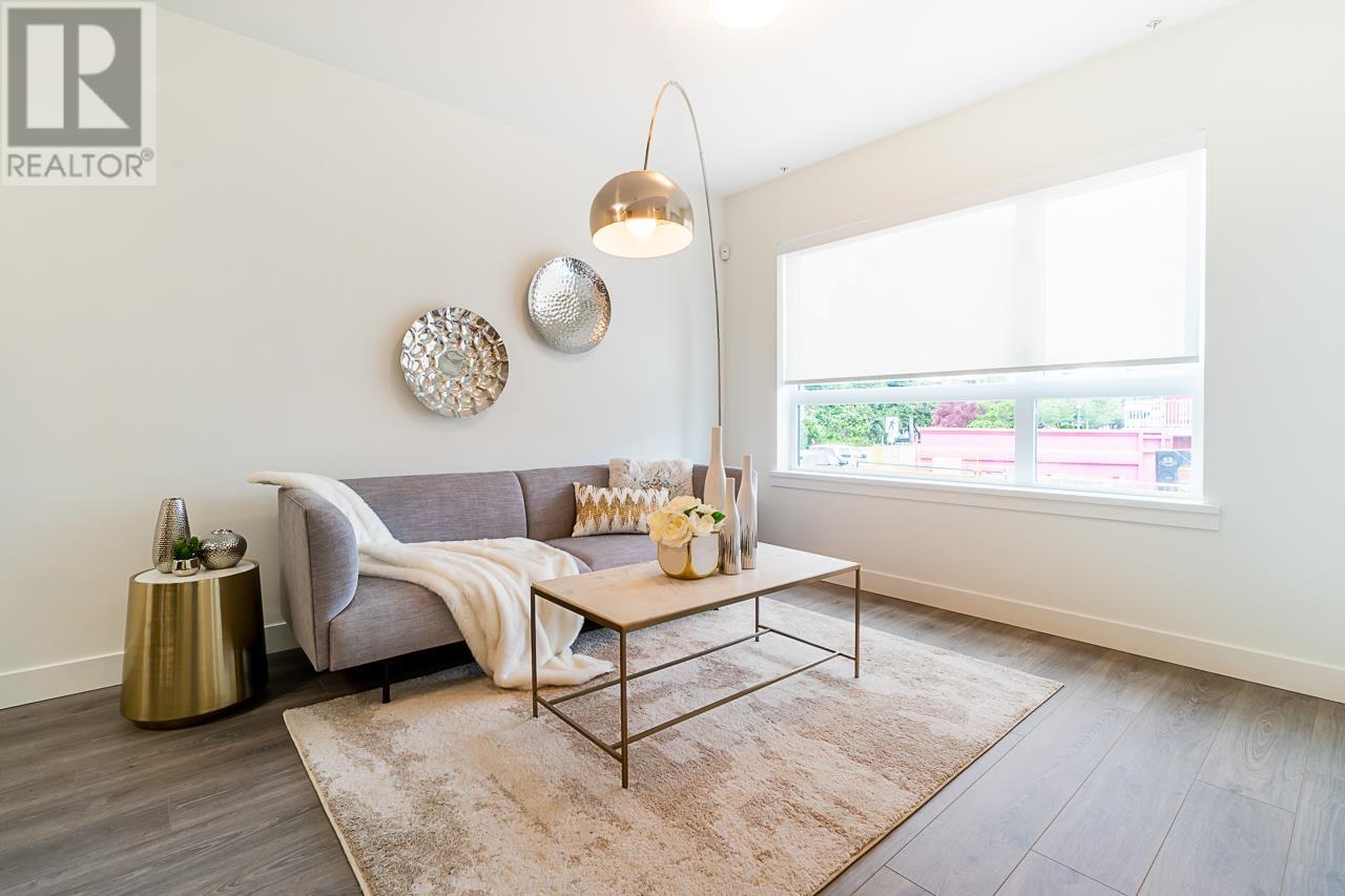 Property at 5 8428 PARK ROAD image 3