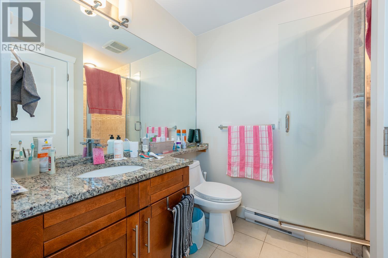 Listing Picture 9 of 16 : 1350 KINGSWAY, Vancouver / 溫哥華 - 魯藝地產 Yvonne Lu Group - MLS Medallion Club Member