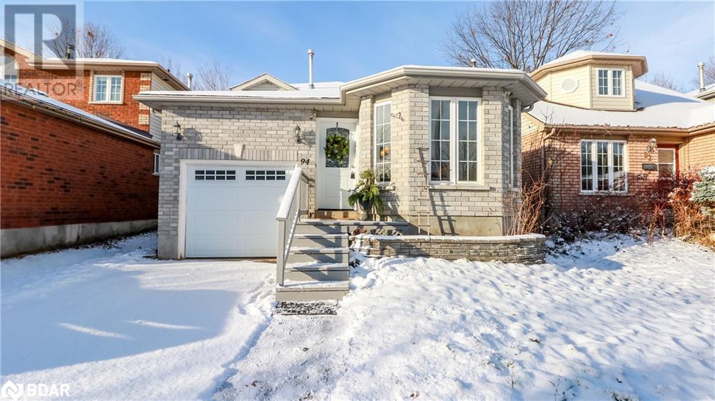 94 CHURCHLAND Drive, Barrie, Ontario