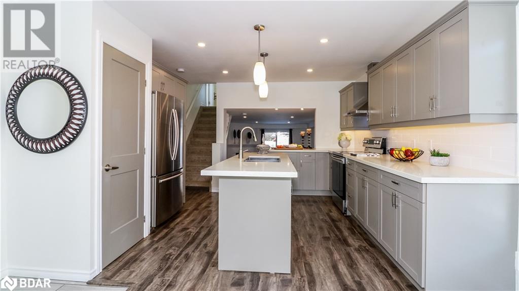 94 Churchland Drive, Barrie, Ontario  L4N 8P1 - Photo 14 - 40686028