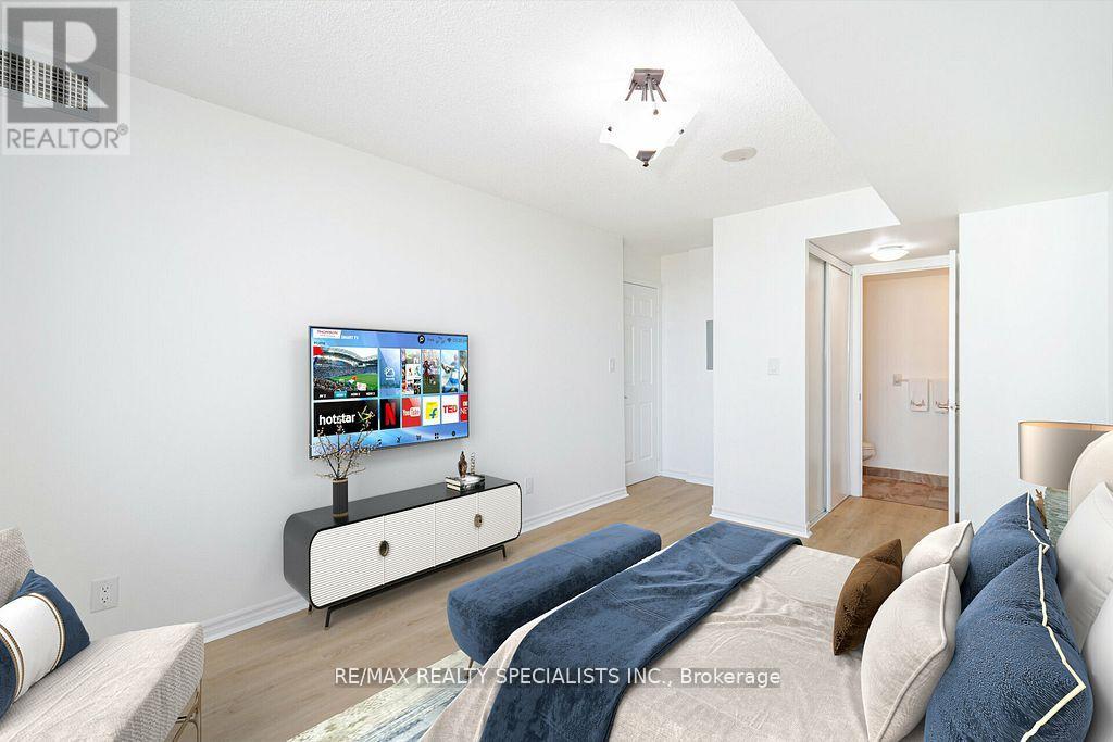 1615 - 335 Rathburn Road W, Mississauga, Ontario  L5B 0C8 - Photo 18 - W11899089