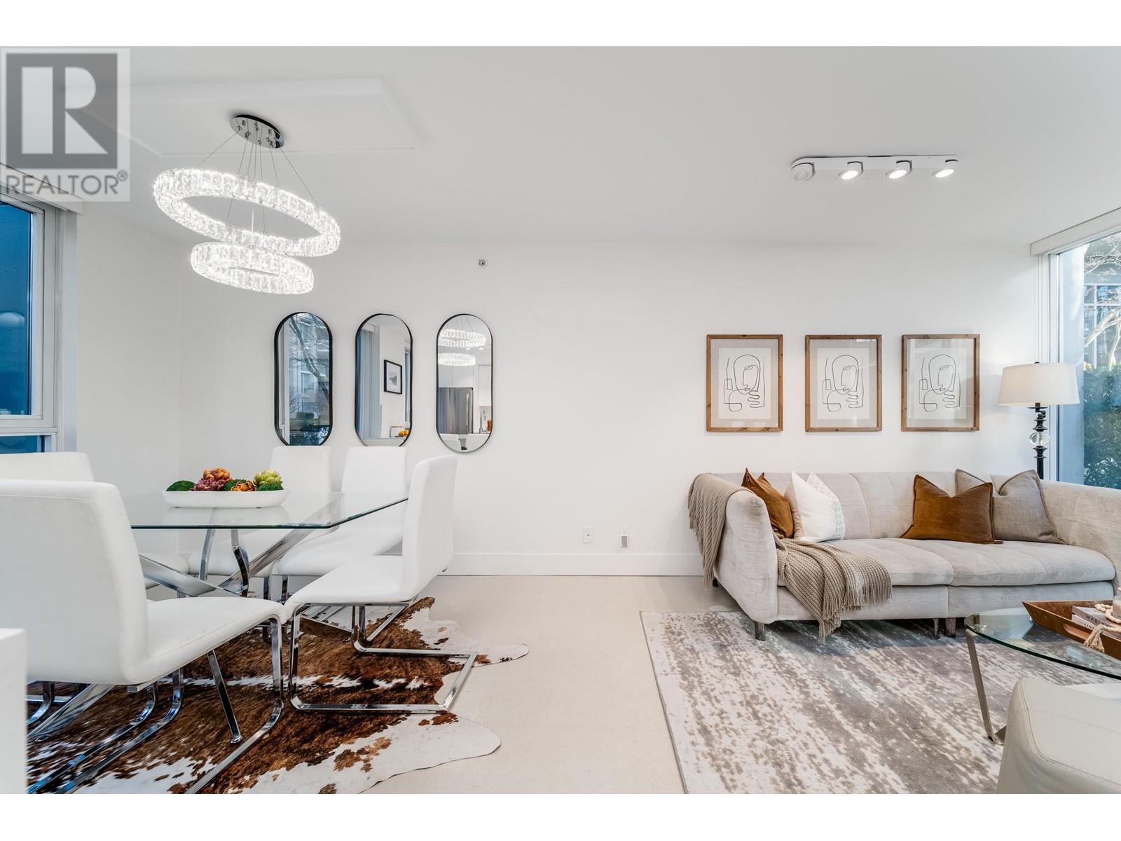 1018 RICHARDS STREET, Vancouver