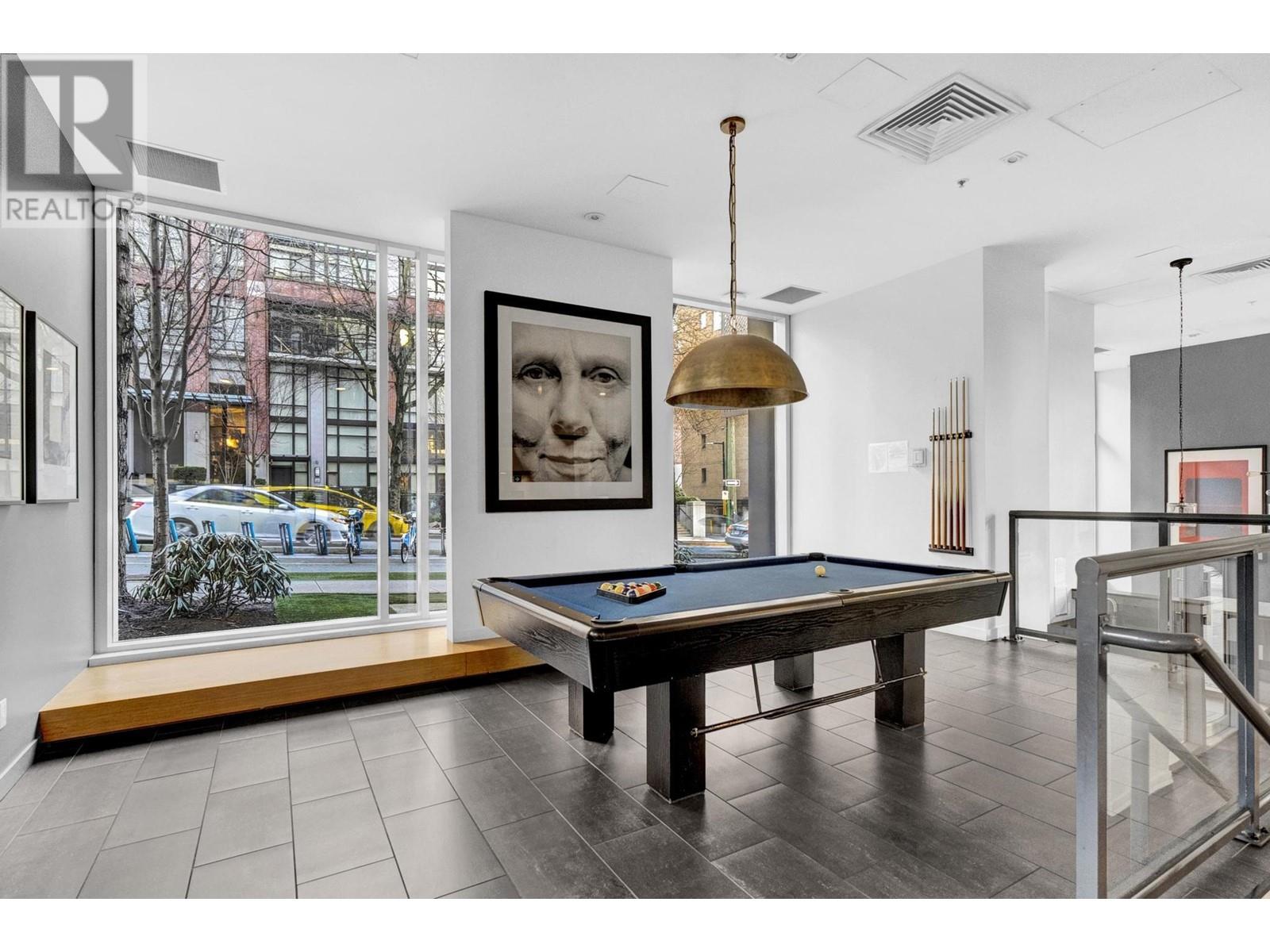 Listing Picture 40 of 40 : 1018 RICHARDS STREET, Vancouver / 溫哥華 - 魯藝地產 Yvonne Lu Group - MLS Medallion Club Member