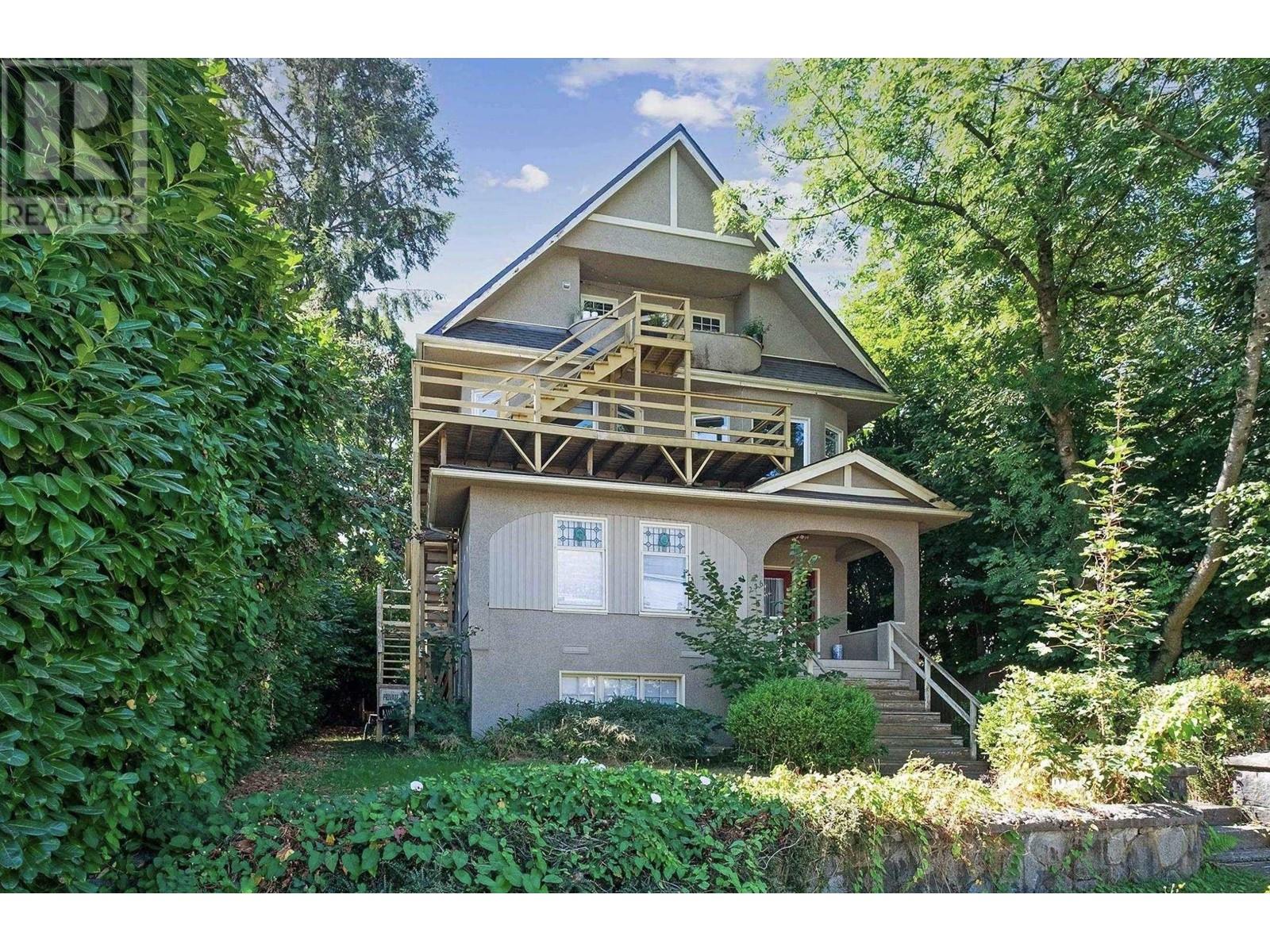236 W 12th Avenue, Vancouver, British Columbia  V5Y 1T8 - Photo 2 - R2951251