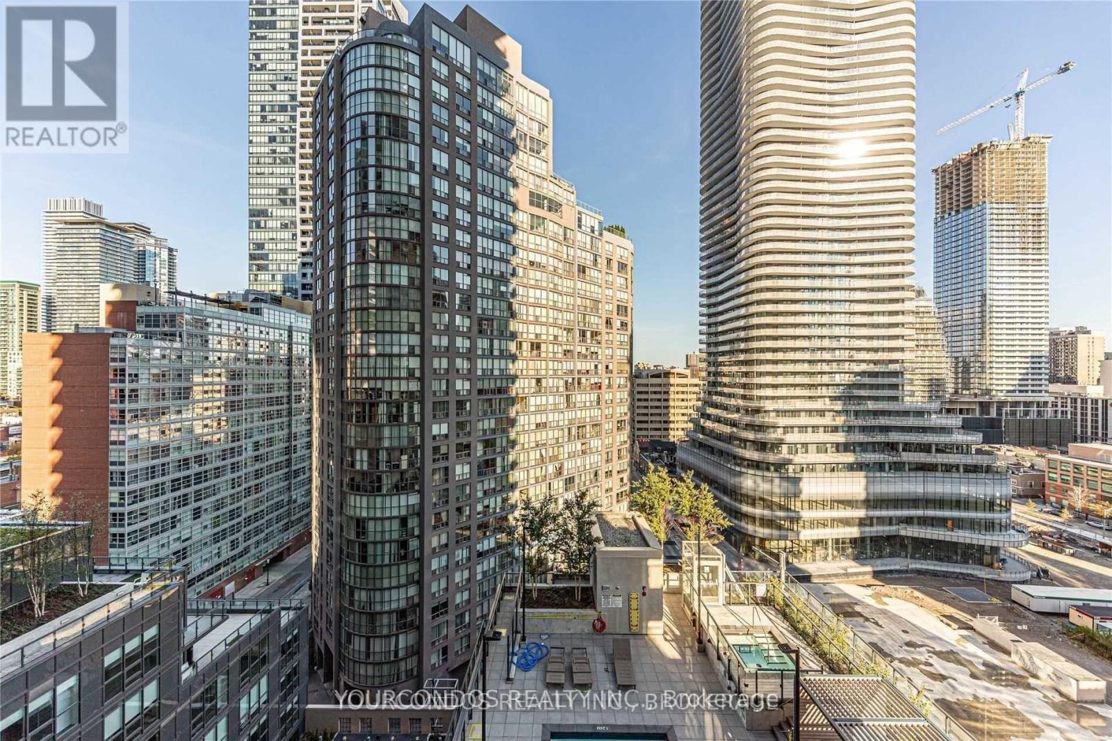 1304 - 955 Bay Street, Toronto, Ontario  M5S 0C6 - Photo 14 - C11899203