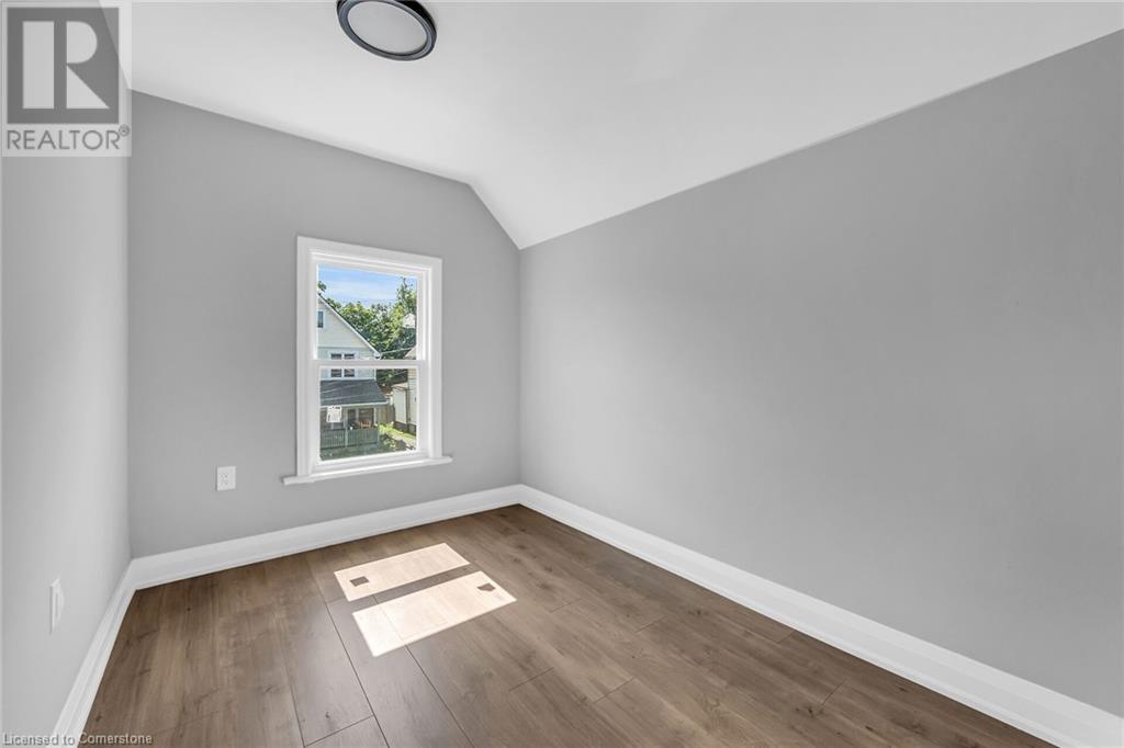 55 Douglas AvenueHamilton, Ontario  L8L 5R2 - Photo 27 - 40686206