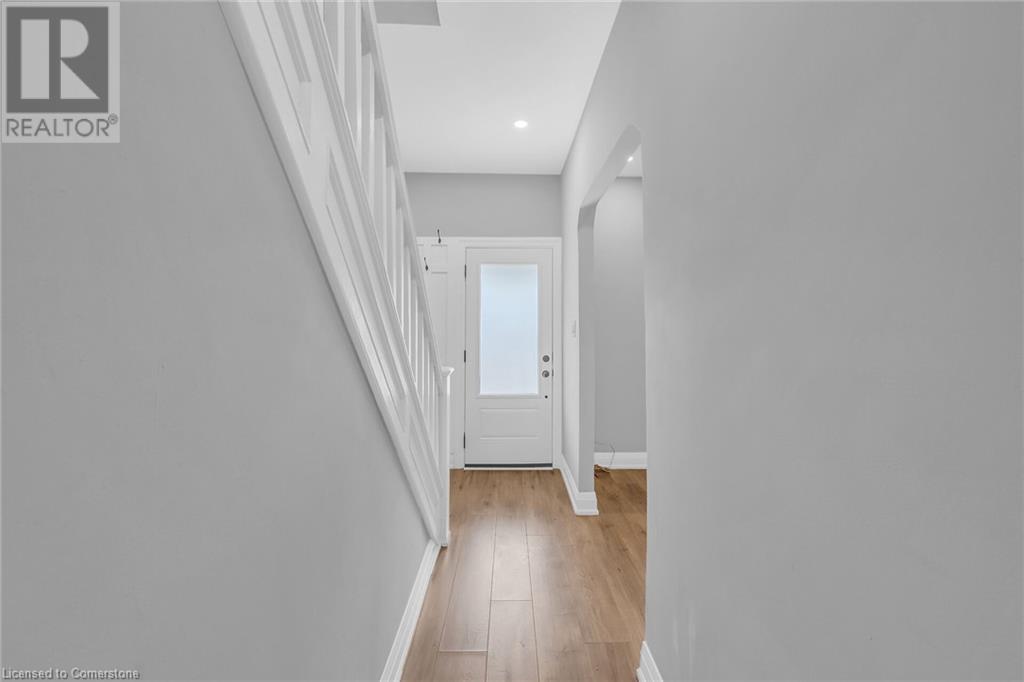 55 Douglas AvenueHamilton, Ontario  L8L 5R2 - Photo 29 - 40686206