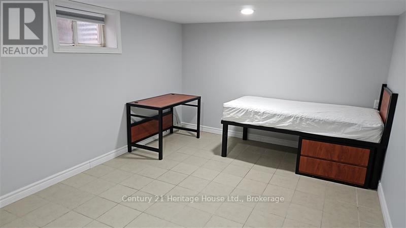 245 Lester Street, Waterloo, Ontario  N2L 3W6 - Photo 16 - X11899226