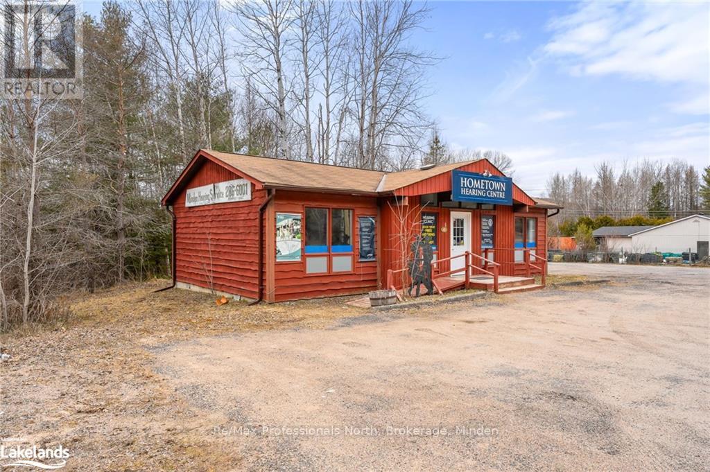 41 Bobcaygeon Road, Minden Hills, Ontario  K0M 1S0 - Photo 13 - X10439412