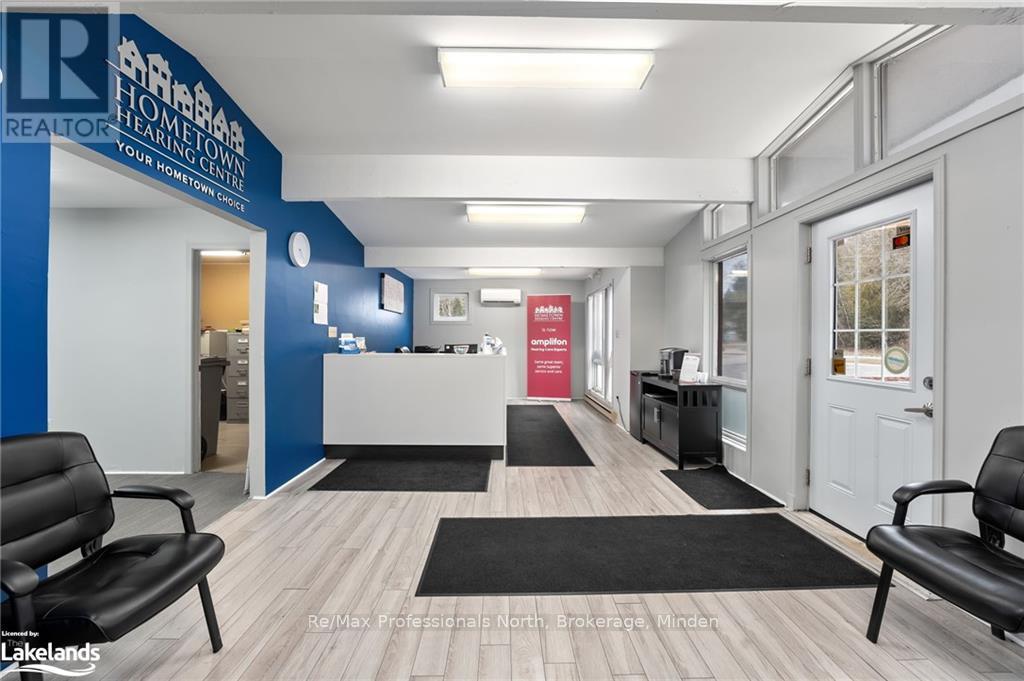 41 Bobcaygeon Road, Minden Hills, Ontario  K0M 1S0 - Photo 4 - X10439412