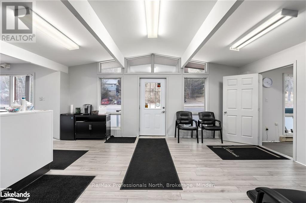 41 Bobcaygeon Road, Minden Hills, Ontario  K0M 1S0 - Photo 5 - X10439412