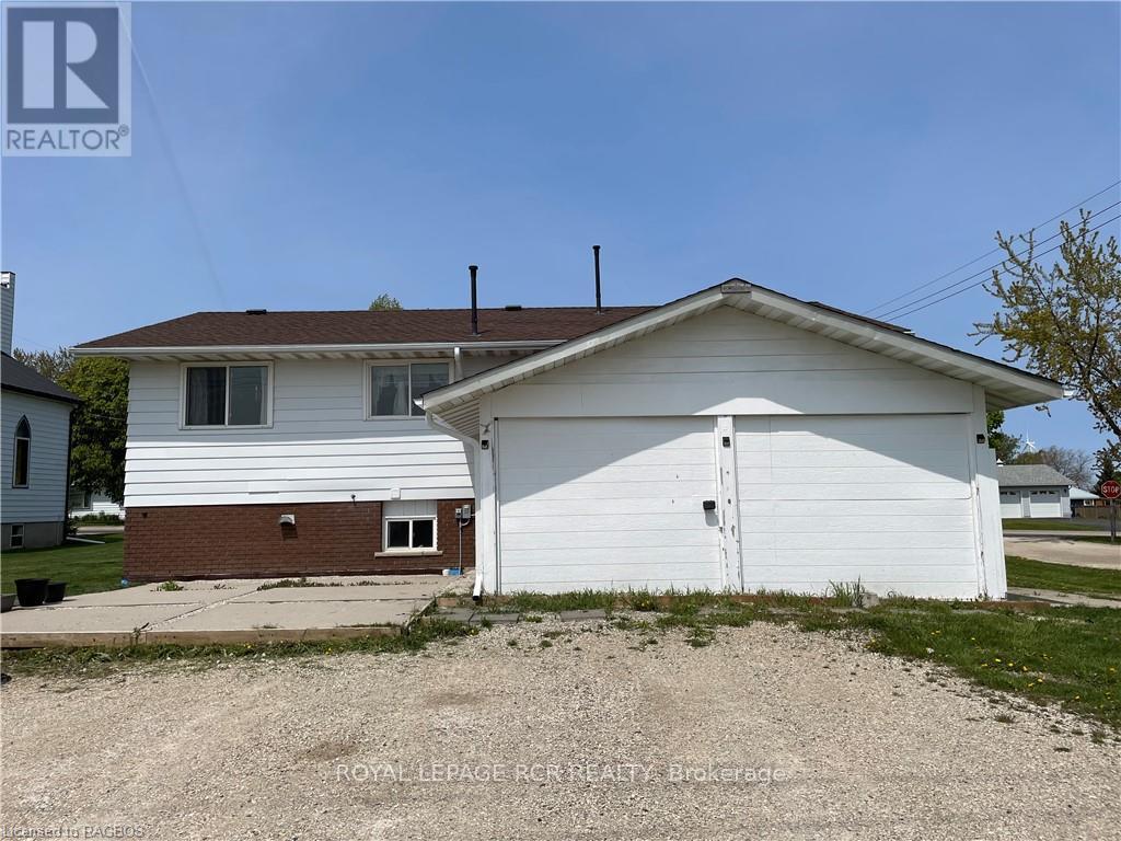 2 Sanctuary Street, Kincardine, Ontario  N0G 2T0 - Photo 1 - X10845664