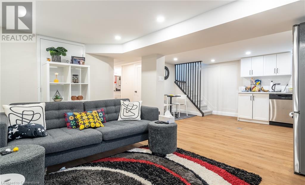 213 Inverness Avenue E, Hamilton, Ontario  L9A 1H1 - Photo 6 - 40686210