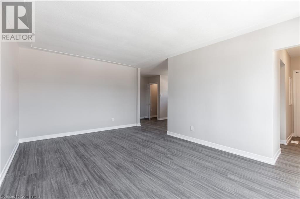 72 Lilacside Drive Unit# Unit 1, Hamilton, Ontario  L8V 2L7 - Photo 3 - 40686212