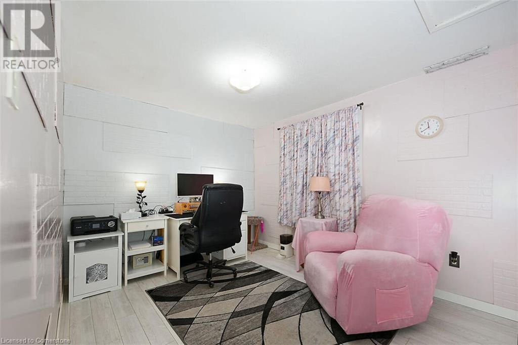 511 Stone Church Road W, Hamilton, Ontario  L9B 1A5 - Photo 19 - 40672594