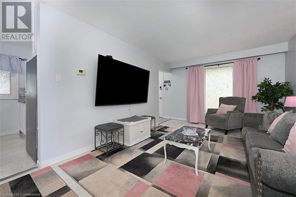 511 Stone Church Road W, Hamilton, Ontario  L9B 1A5 - Photo 9 - 40672594