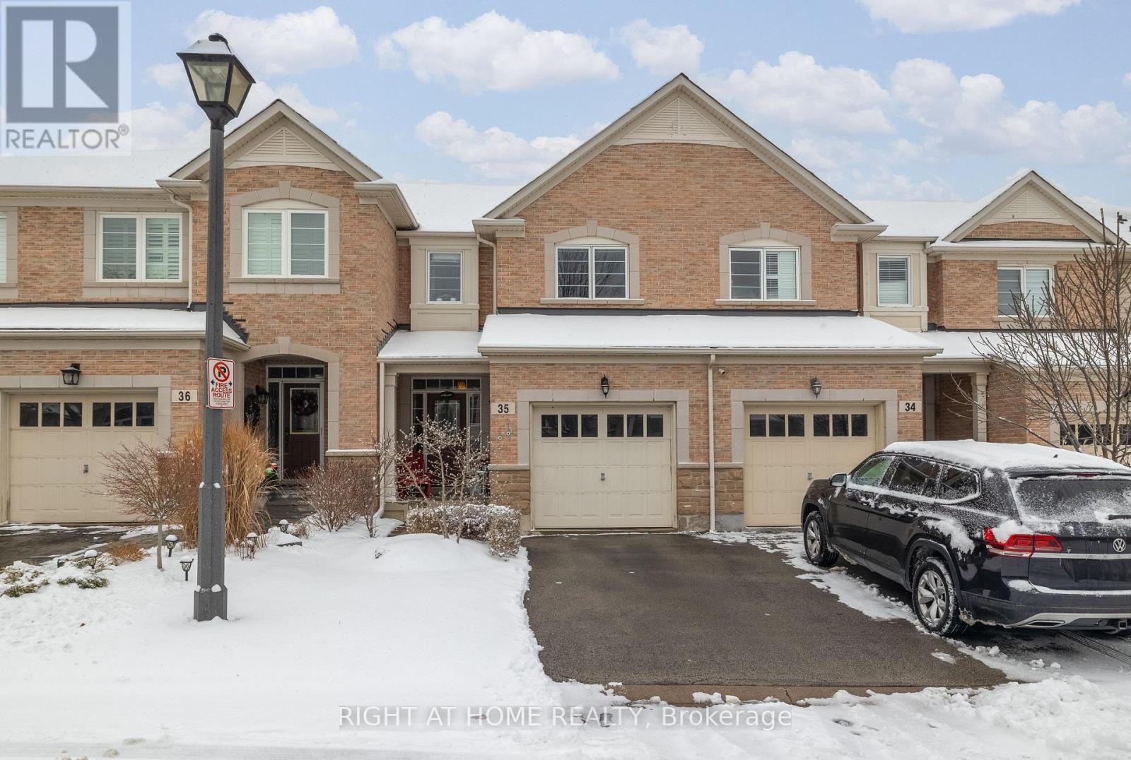 35 - 4241 Sarazen Drive, Burlington, Ontario  L7M 5B7 - Photo 2 - W11899274