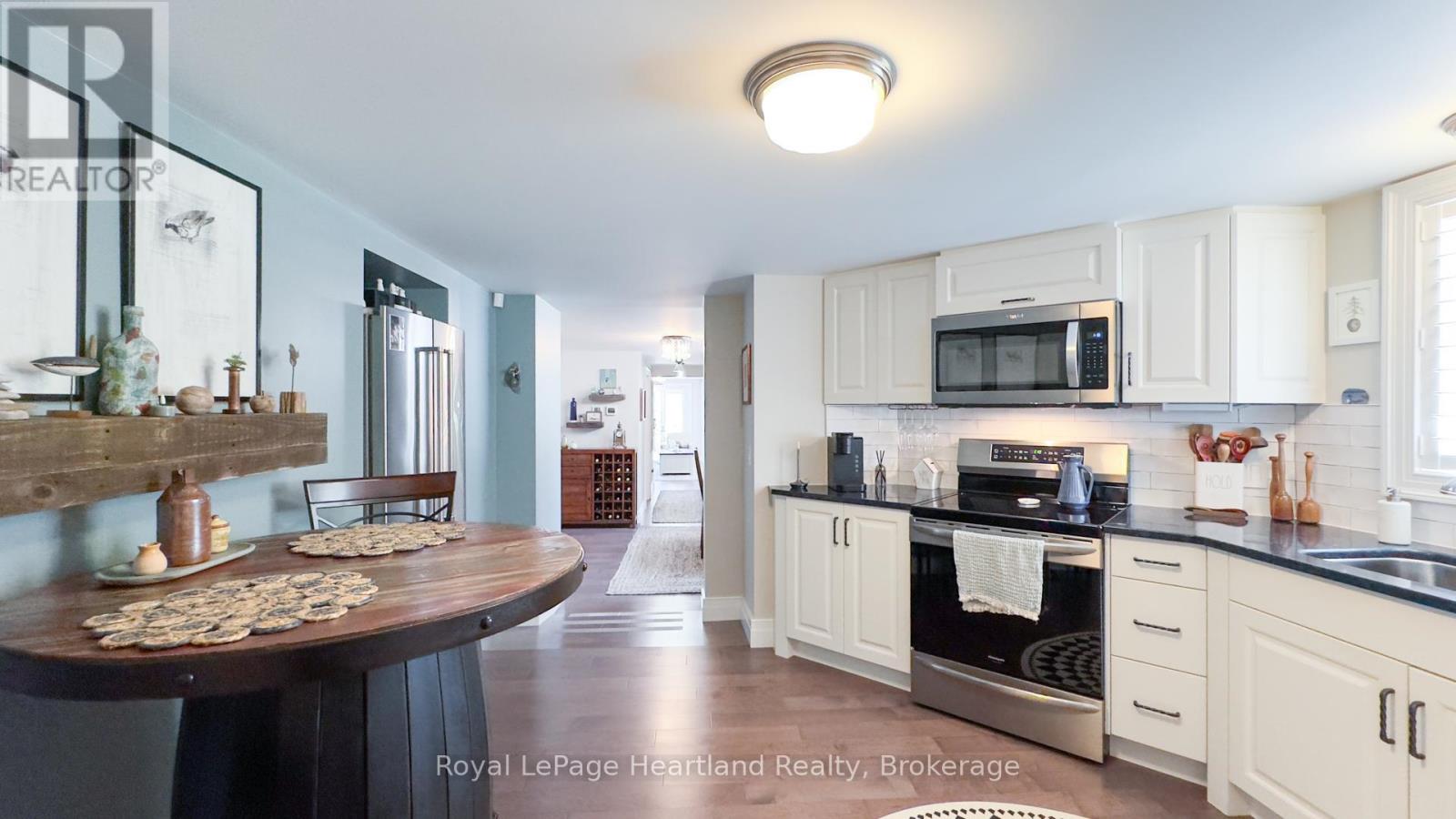 100 - 5 Cobourg Street, Goderich, Ontario  N7A 2J1 - Photo 19 - X11899284