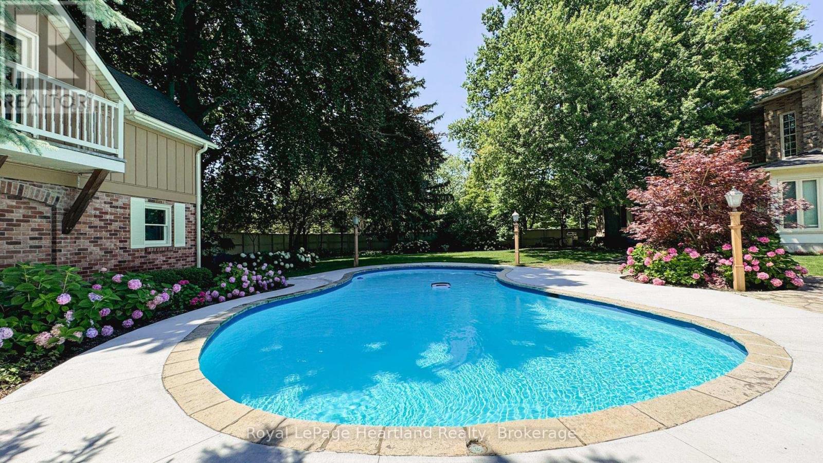 100 - 5 Cobourg Street, Goderich, Ontario  N7A 2J1 - Photo 34 - X11899284