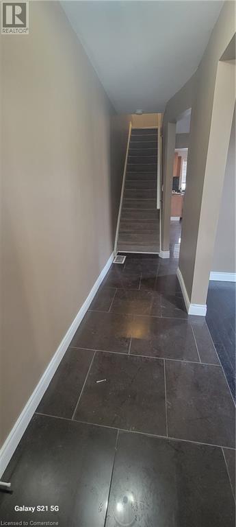 201 Bay Street N, Hamilton, Ontario  L8R 2R1 - Photo 8 - 40684969