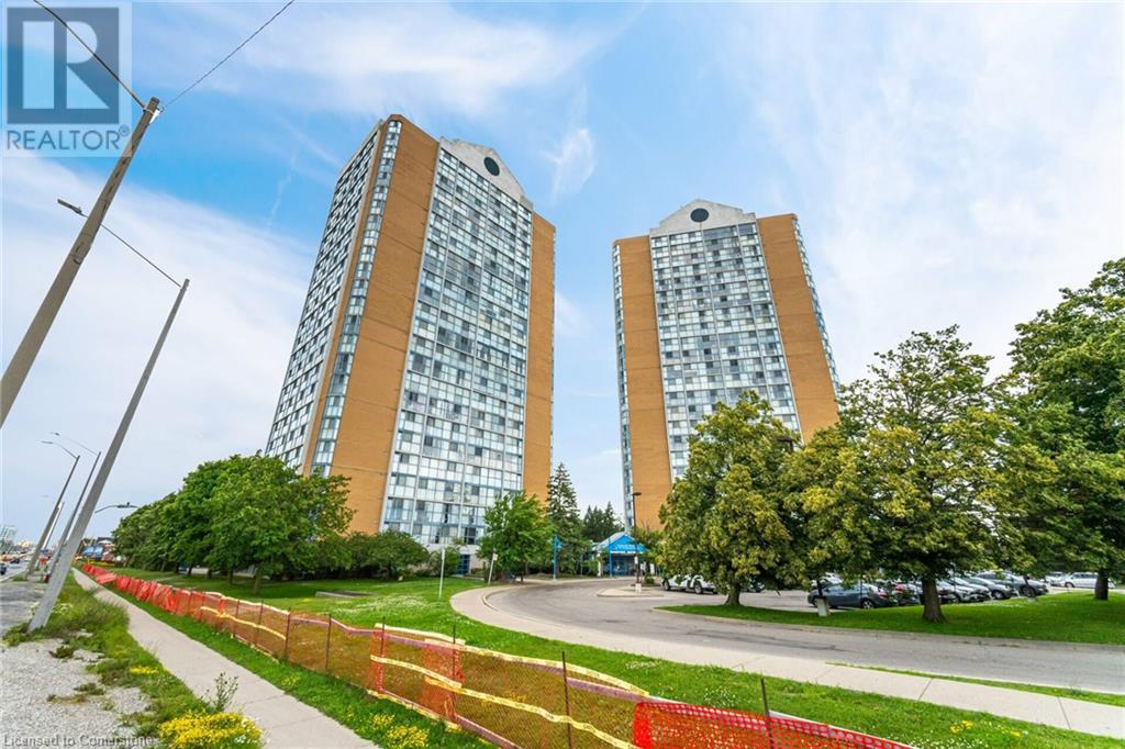 25 TRAILWOOD Drive Unit# 501, Mississauga, Ontario