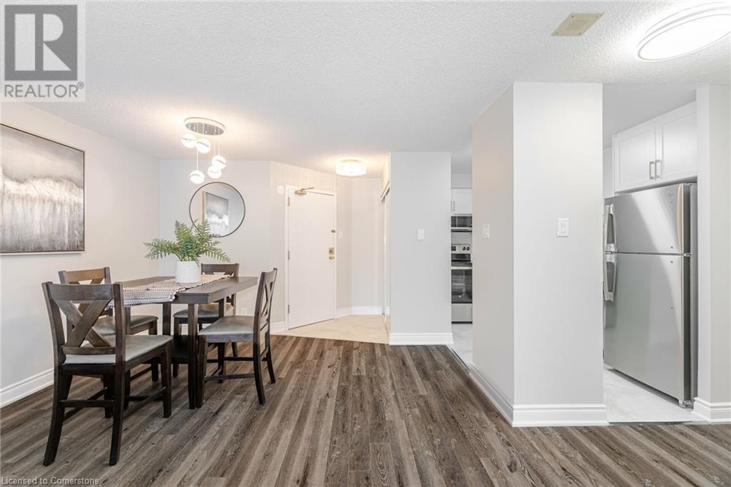 25 Trailwood Drive Unit# 501, Mississauga, Ontario  L4Z 3K9 - Photo 5 - 40686156