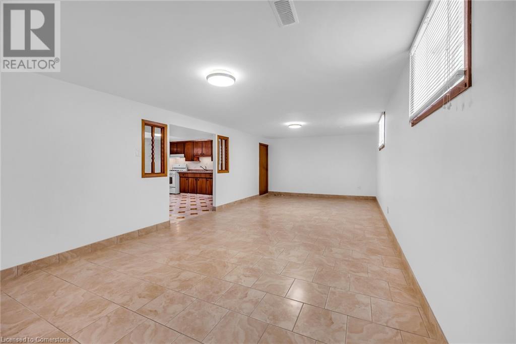 144 Deschene Avenue, Hamilton, Ontario  L9A 3K1 - Photo 32 - 40686064