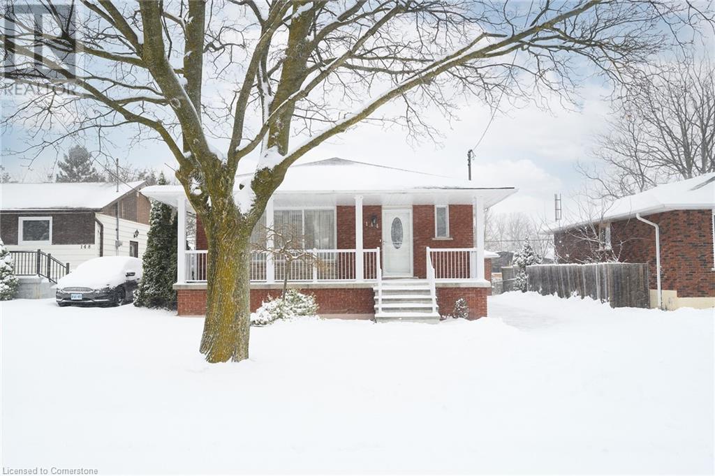 144 Deschene Avenue, Hamilton, Ontario  L9A 3K1 - Photo 2 - 40686064