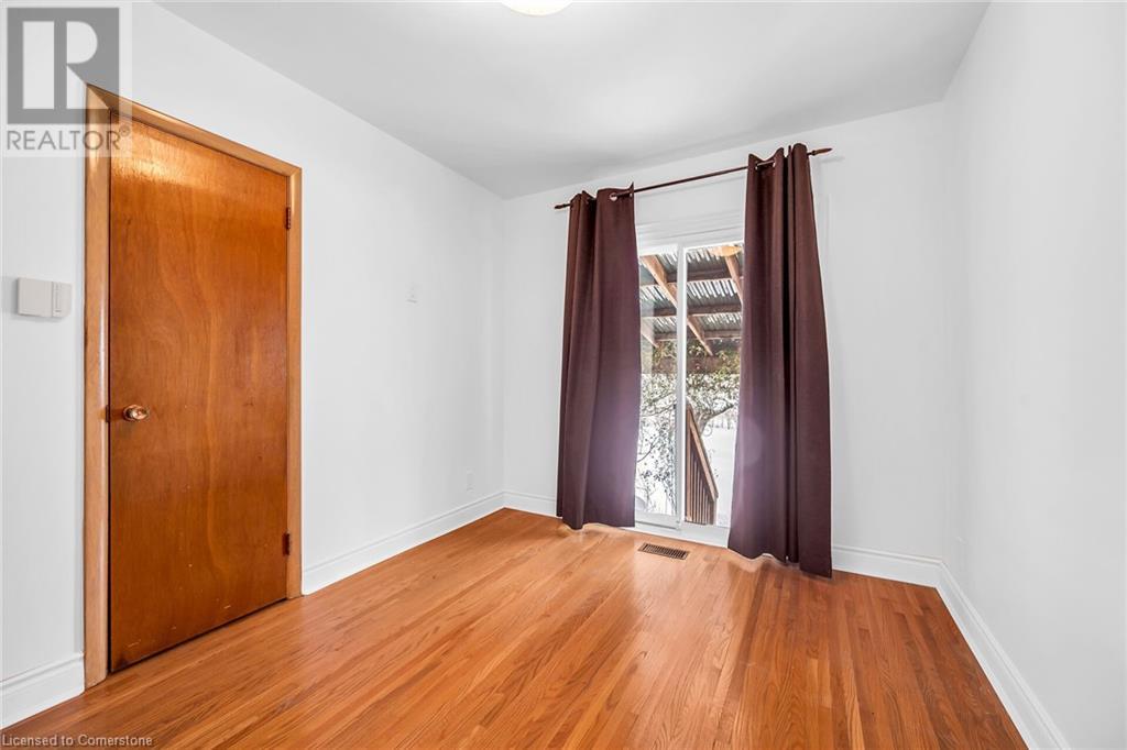 144 Deschene Avenue, Hamilton, Ontario  L9A 3K1 - Photo 22 - 40686064