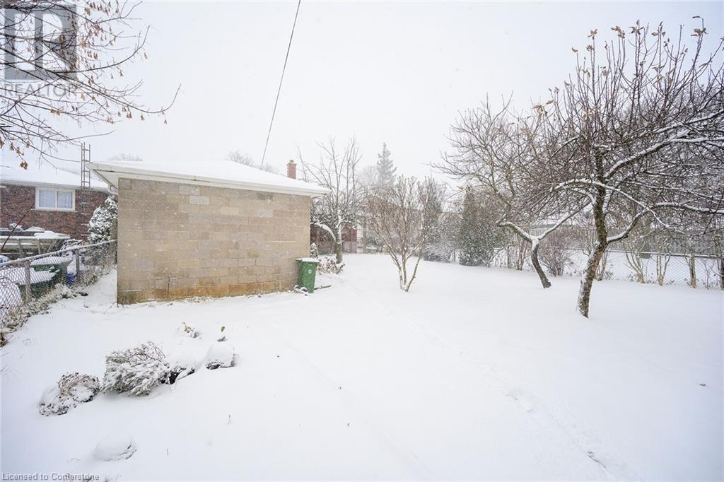 144 Deschene Avenue, Hamilton, Ontario  L9A 3K1 - Photo 47 - 40686064