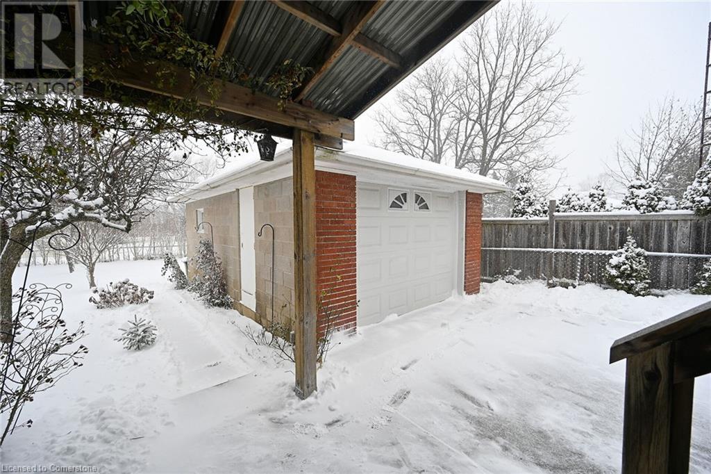 144 Deschene Avenue, Hamilton, Ontario  L9A 3K1 - Photo 43 - 40686064