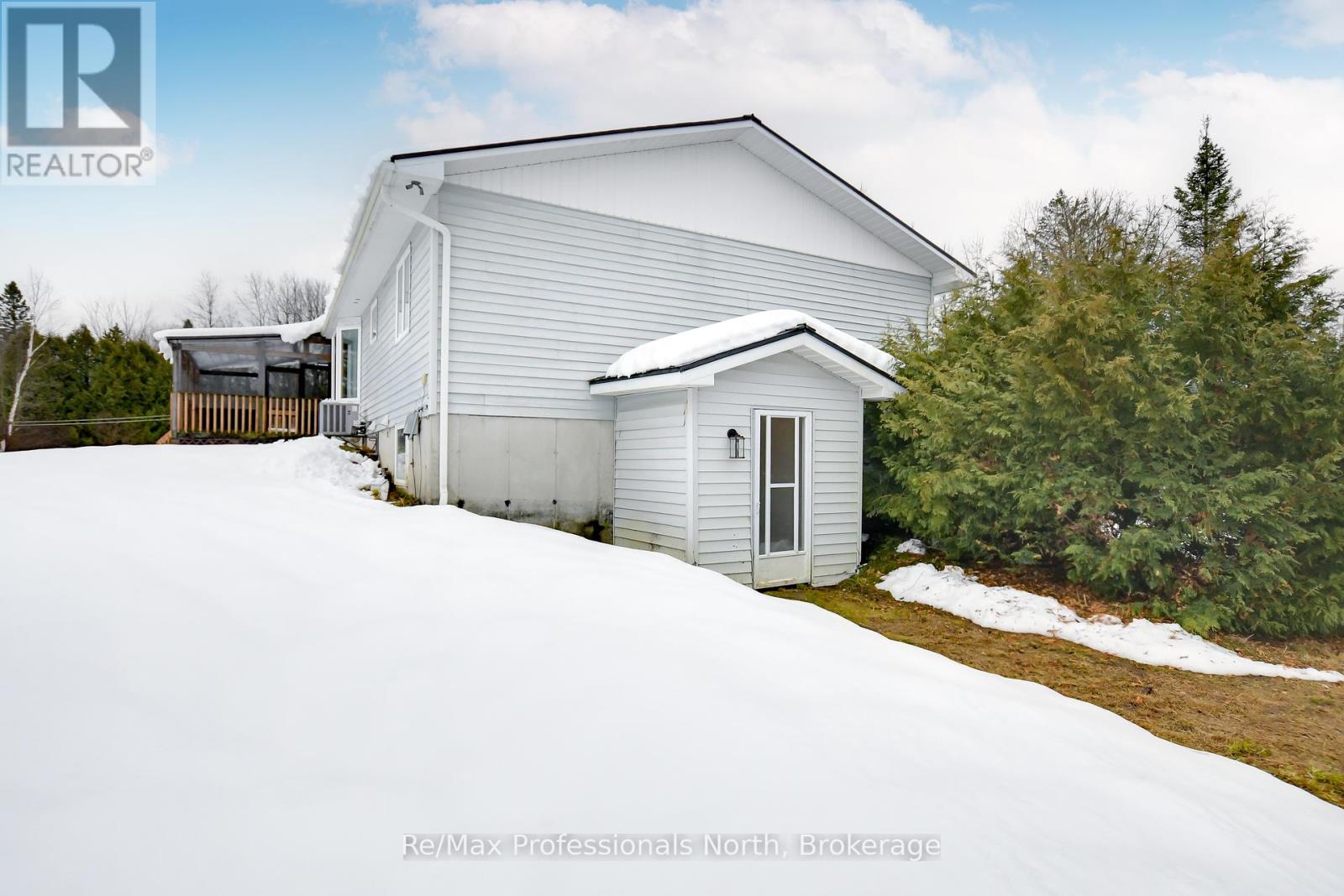 1969 Town Line, Severn, Ontario  L0K 1E0 - Photo 30 - S11899362