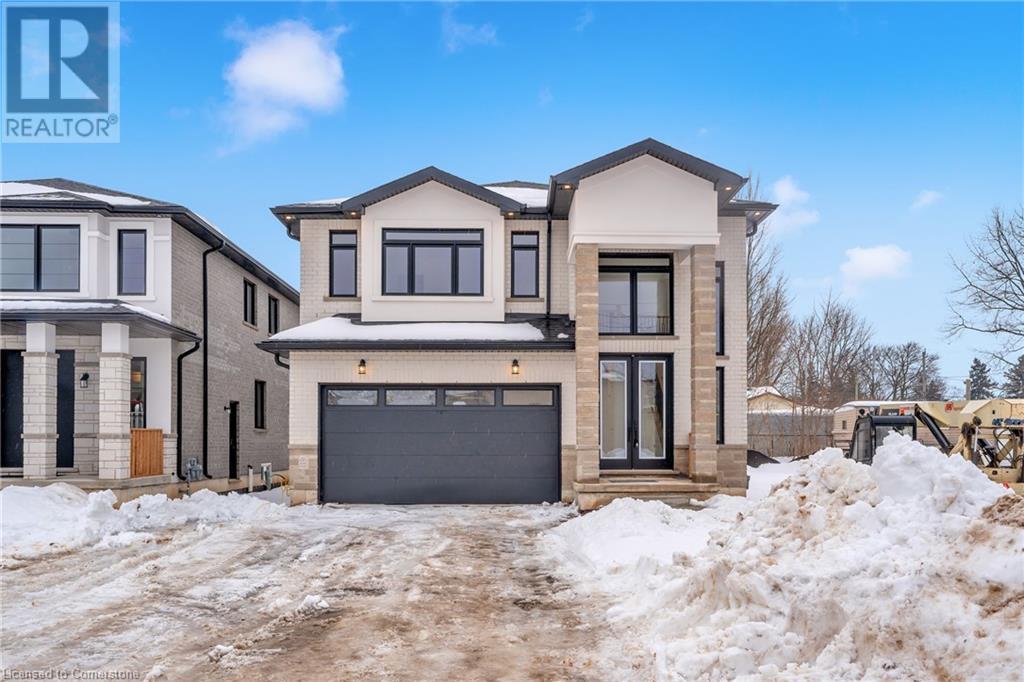 22 ROSELAWN Avenue, ancaster, Ontario