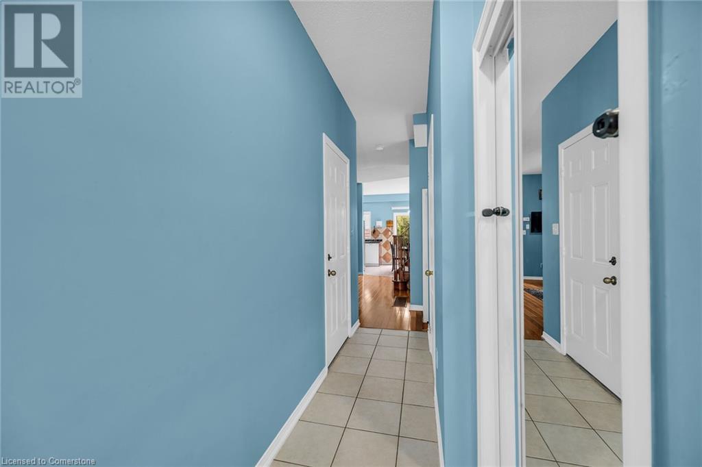 170 Dewitt Road Unit# 17, Hamilton, Ontario  L8E 0B4 - Photo 4 - 40686050