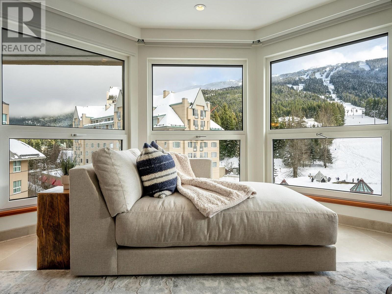 501.601 4557 Blackcomb Way, Whistler, British Columbia  V8E 0Y2 - Photo 3 - R2951312