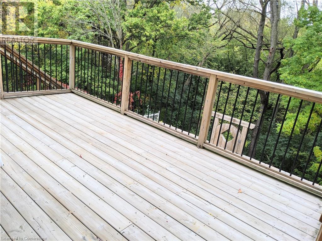 40 Brandy Crescent, Kitchener, Ontario  N2B 3W8 - Photo 3 - 40684528