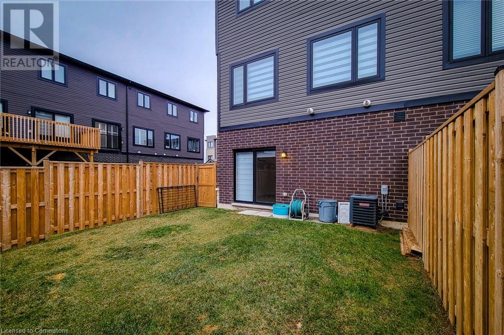 55 Sentinel Lane Lane, Hamilton, Ontario  L9C 0E8 - Photo 6 - 40686209