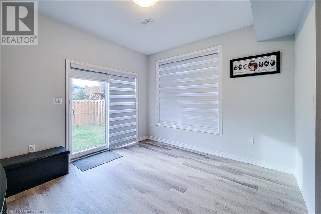 55 Sentinel Lane Lane, Hamilton, Ontario  L9C 0E8 - Photo 14 - 40686209