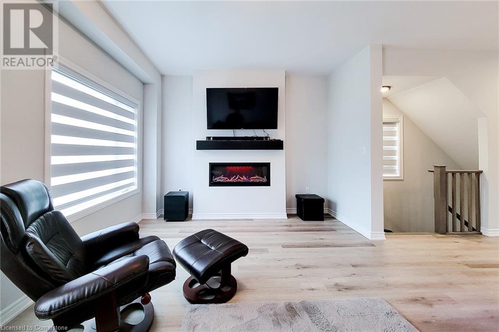 55 Sentinel Lane Lane, Hamilton, Ontario  L9C 0E8 - Photo 24 - 40686209