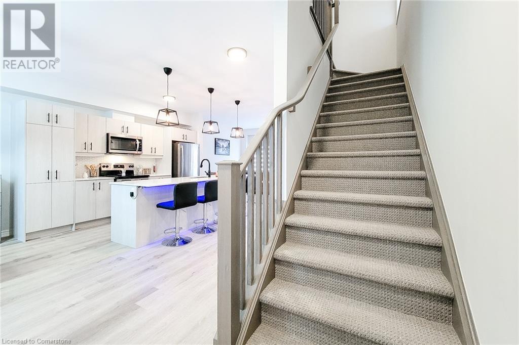 55 Sentinel Lane Lane, Hamilton, Ontario  L9C 0E8 - Photo 37 - 40686209