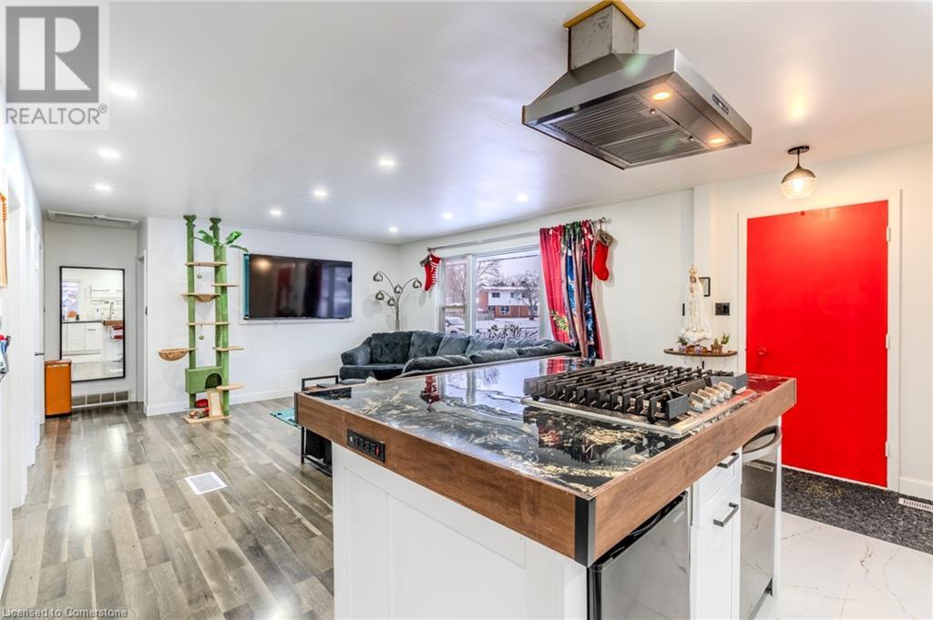 30 Radford AvenueCambridge, Ontario  N1R 5L7 - Photo 12 - 40686245